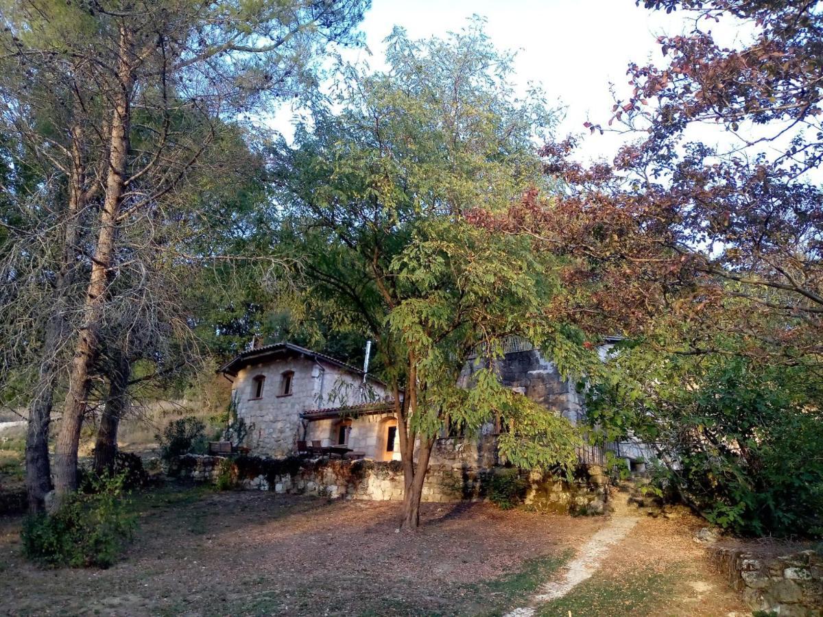 Grand Gite Les Cabanes De Fallot Pour 19 Personnes - Piscine Naturelle L'isle-Bouzon المظهر الخارجي الصورة